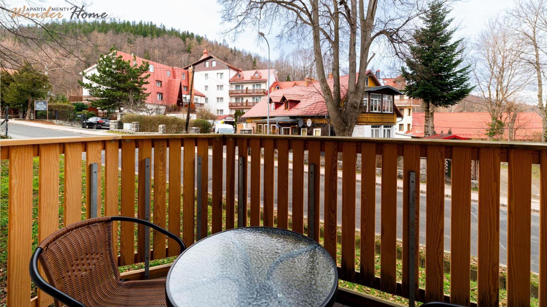Wonder Home - Apartamenty Polozone Blisko Deptaka, Licznych Restauracji I Sklepow Karpacz Exterior foto